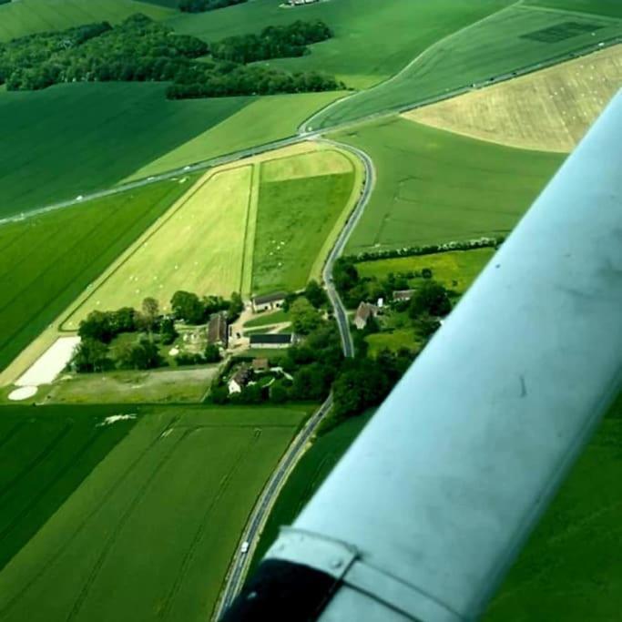 Gite Au Haras D'Agathe Et Ses Princes Les Barils Εξωτερικό φωτογραφία